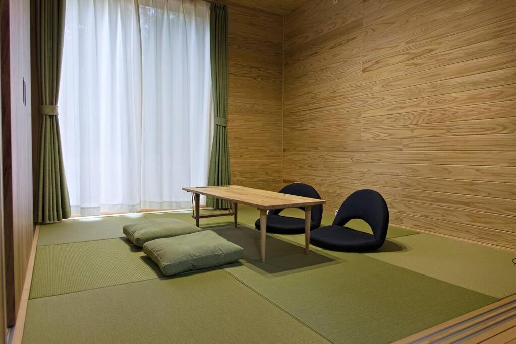 Hinoki No Ie - Cottage With Natural Hot Spring In A Cypress Bathtub Shika Екстериор снимка