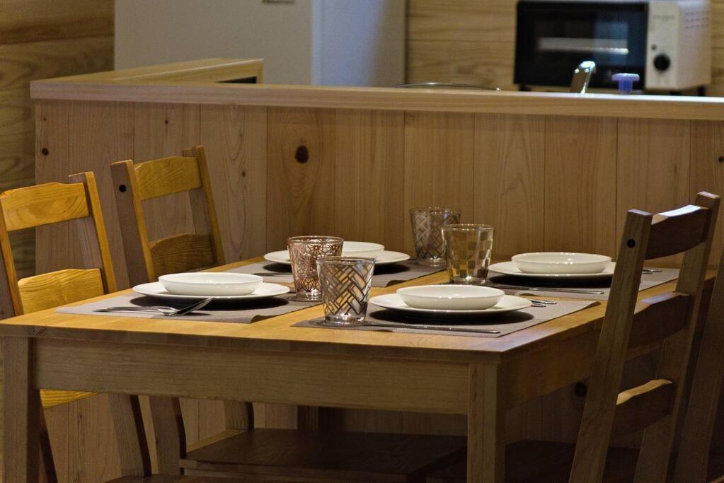 Hinoki No Ie - Cottage With Natural Hot Spring In A Cypress Bathtub Shika Екстериор снимка
